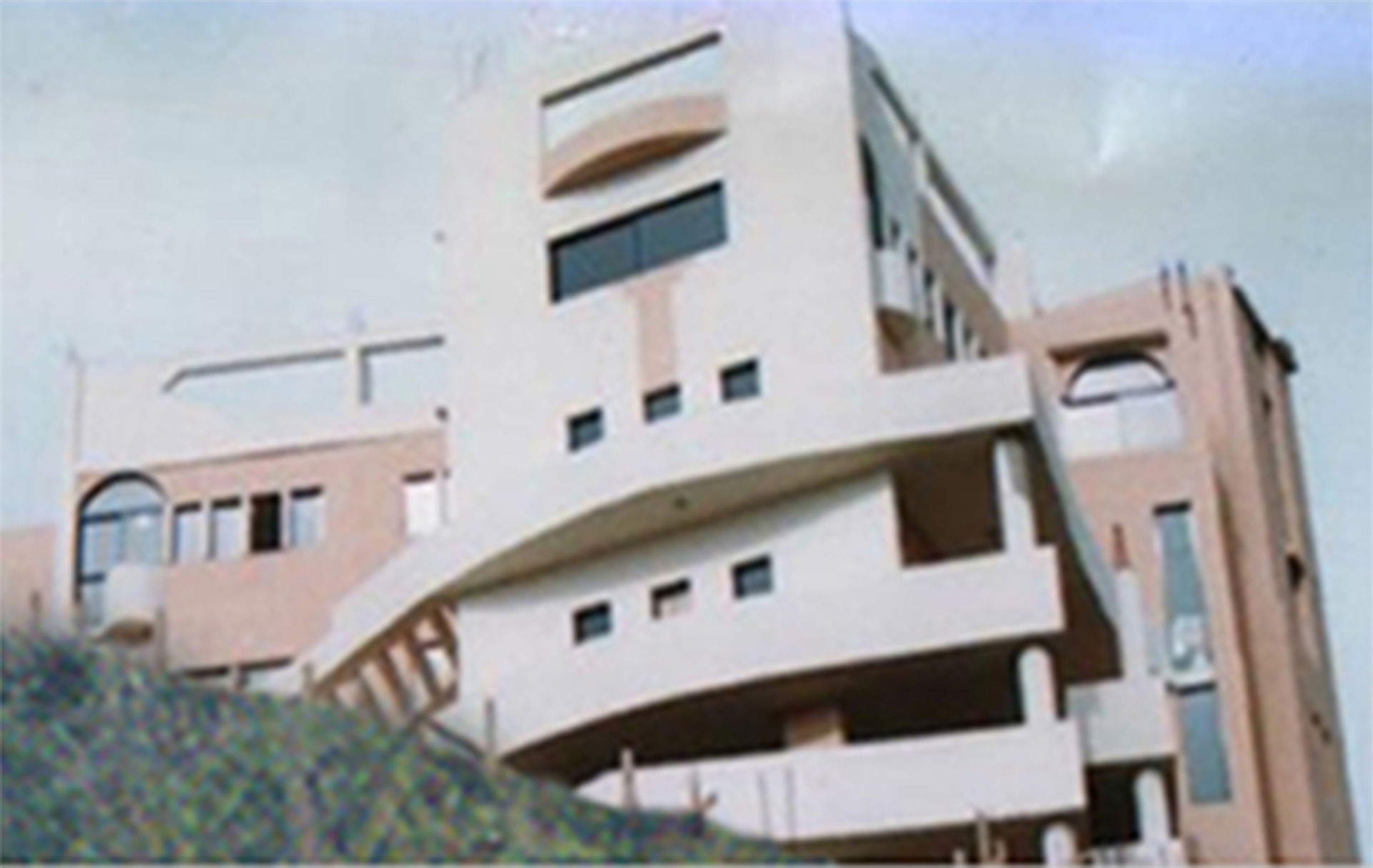 Decarte School BAASIR- AL SHOUF